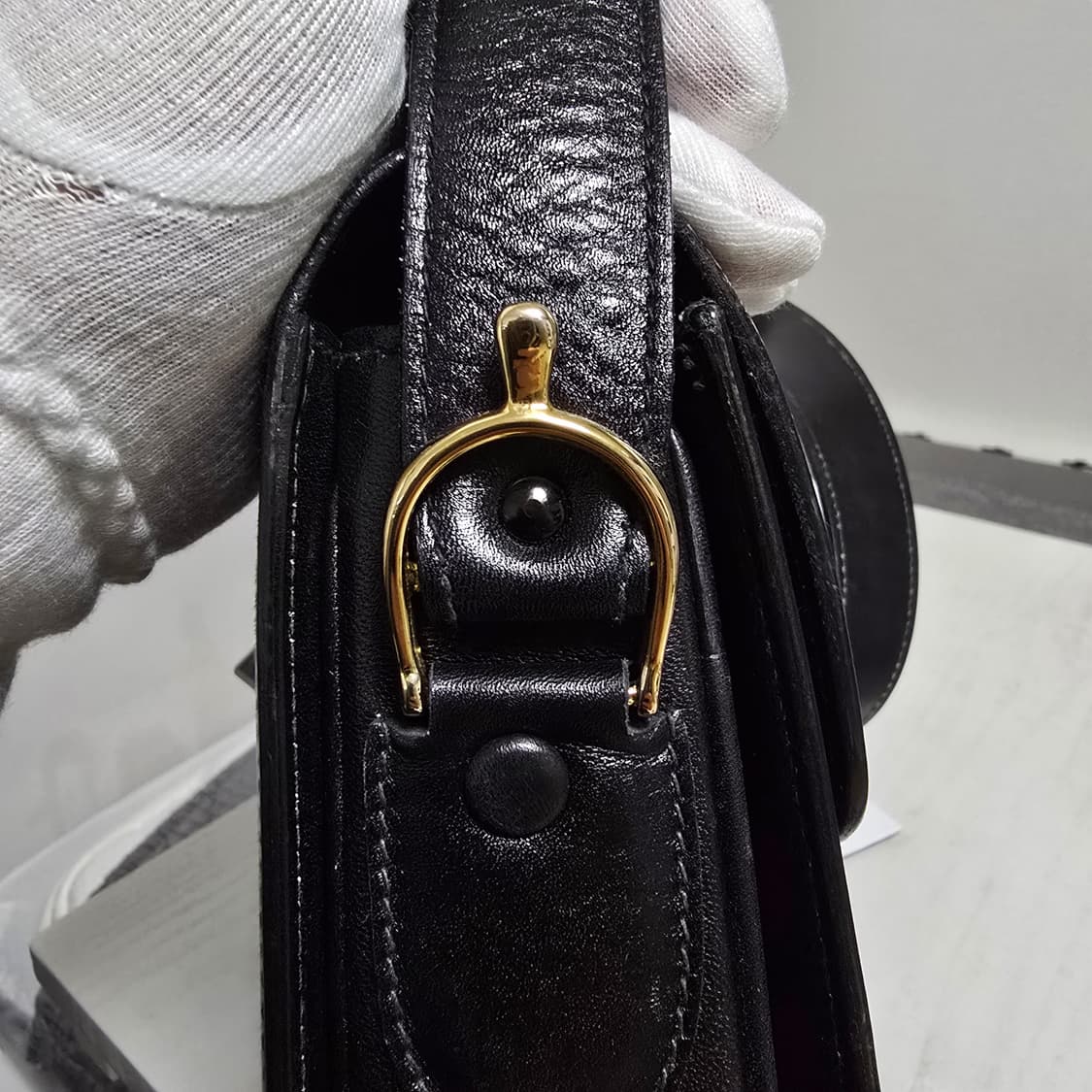 셀린느 마차백 상품이미지7