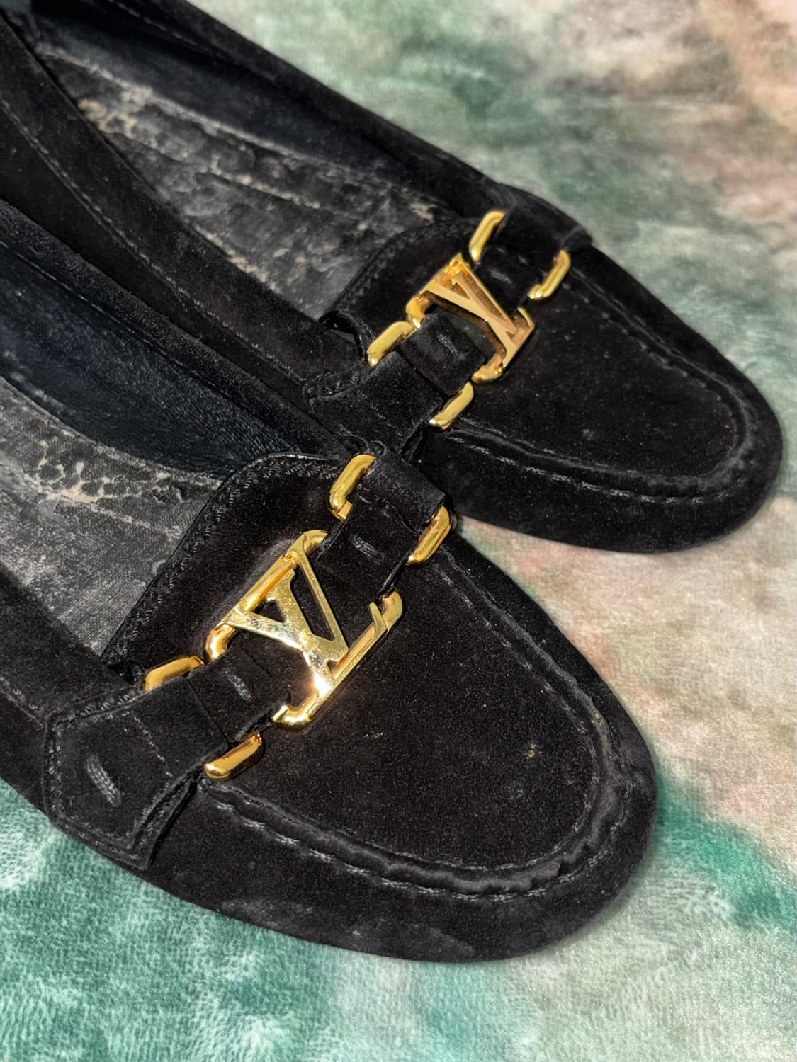 루이비통 옥스포드 스웨이드 로퍼 상품이미지2