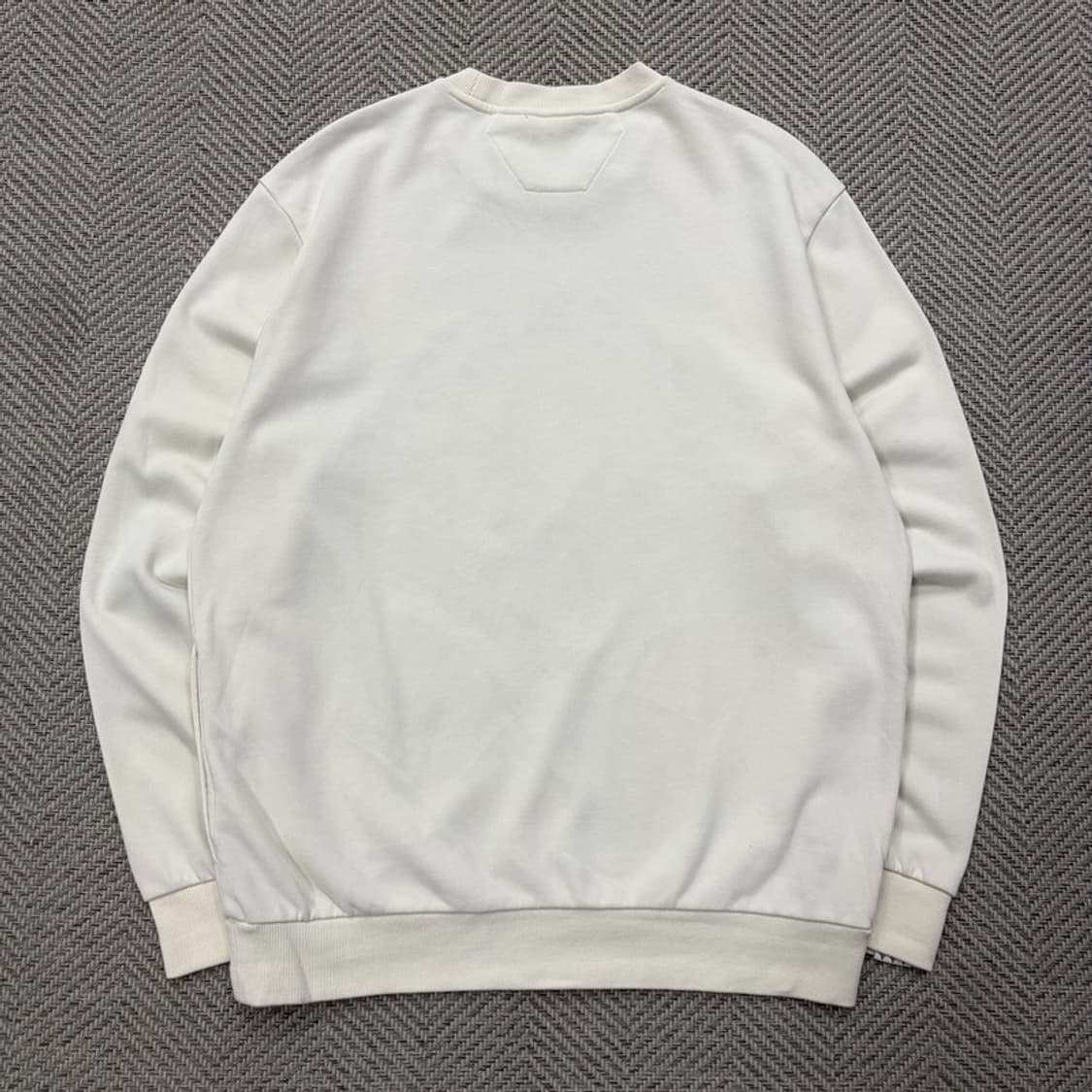 볼컴 그래픽 맨투맨 v2595 상품이미지2