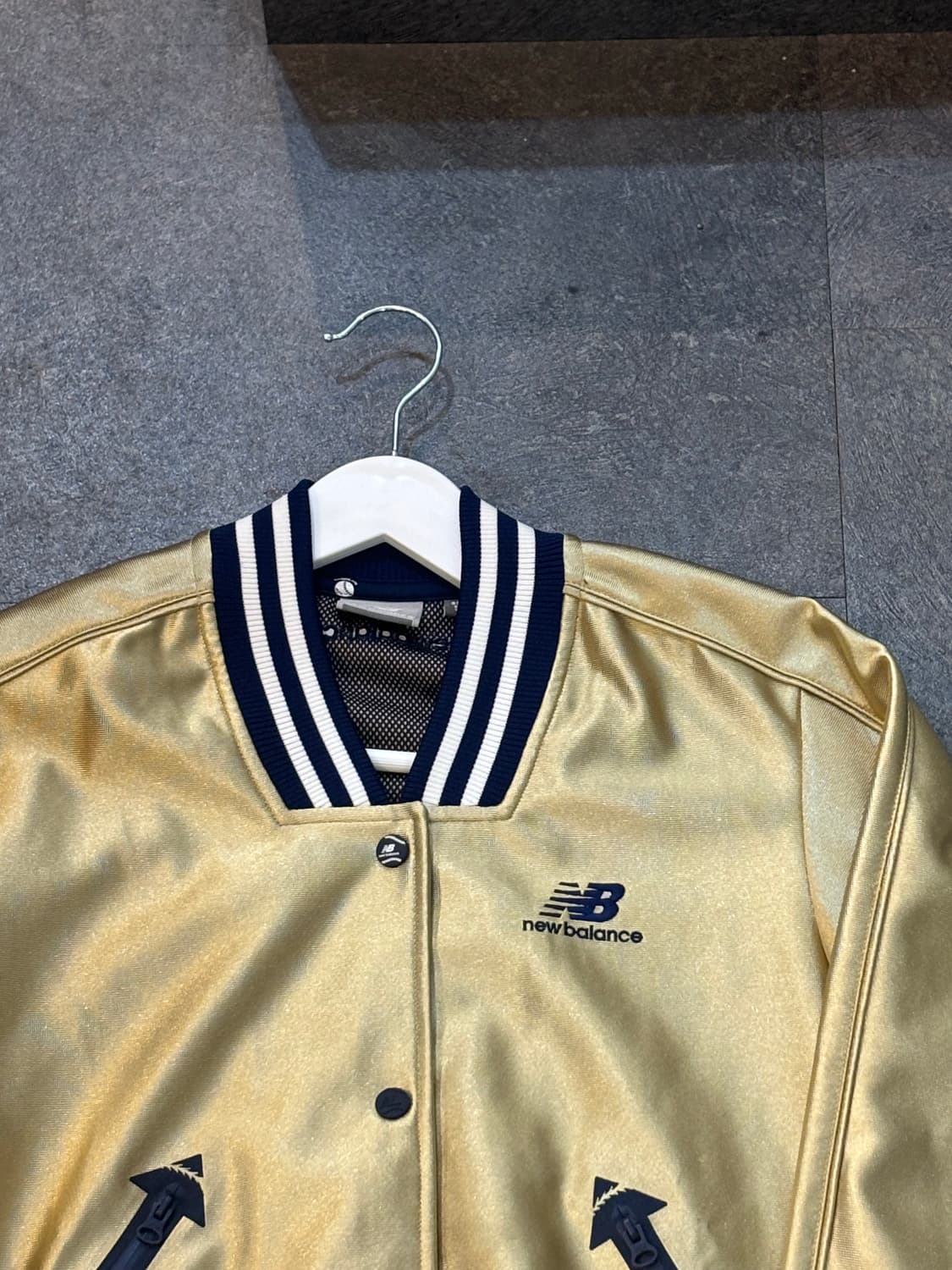 뉴발란스 바시티 자켓 여성 S사이즈 상품이미지4