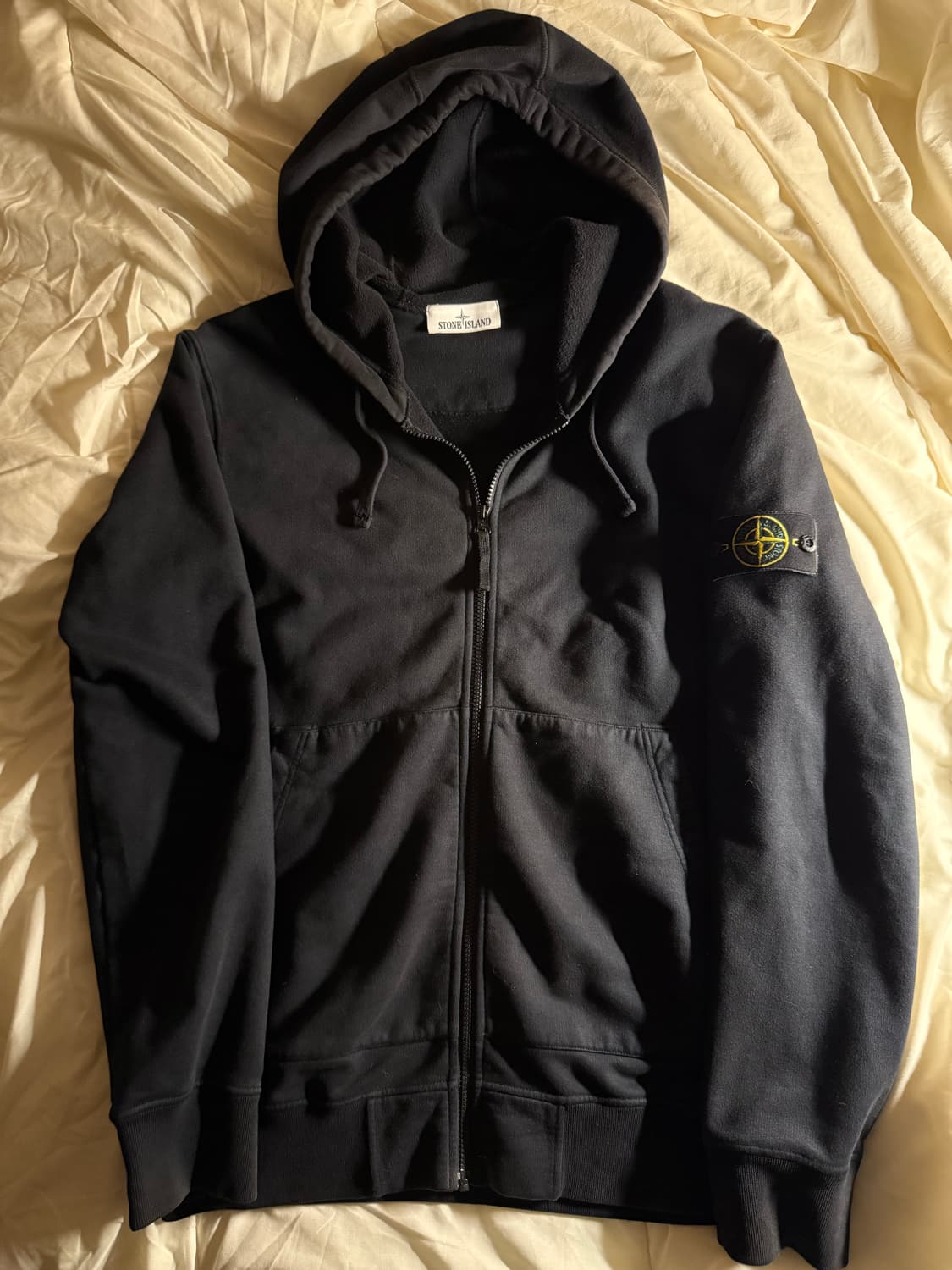 스톤아일랜드 후드집업 상품이미지1