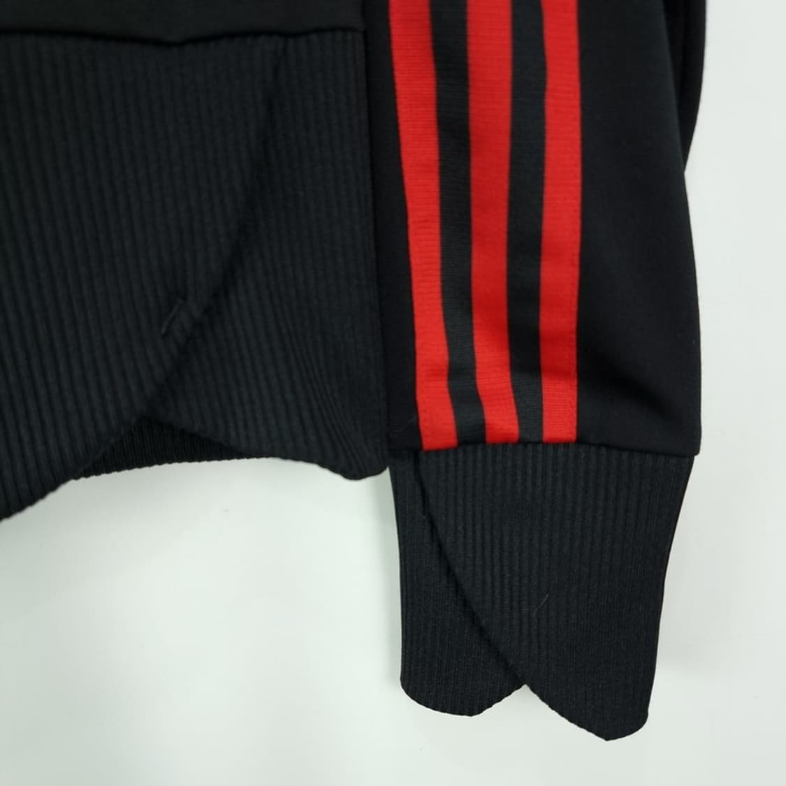 [아디다스] 로즈 장미 자수 져지 트랙탑 집업 자켓 블랙 M18583 상품이미지6