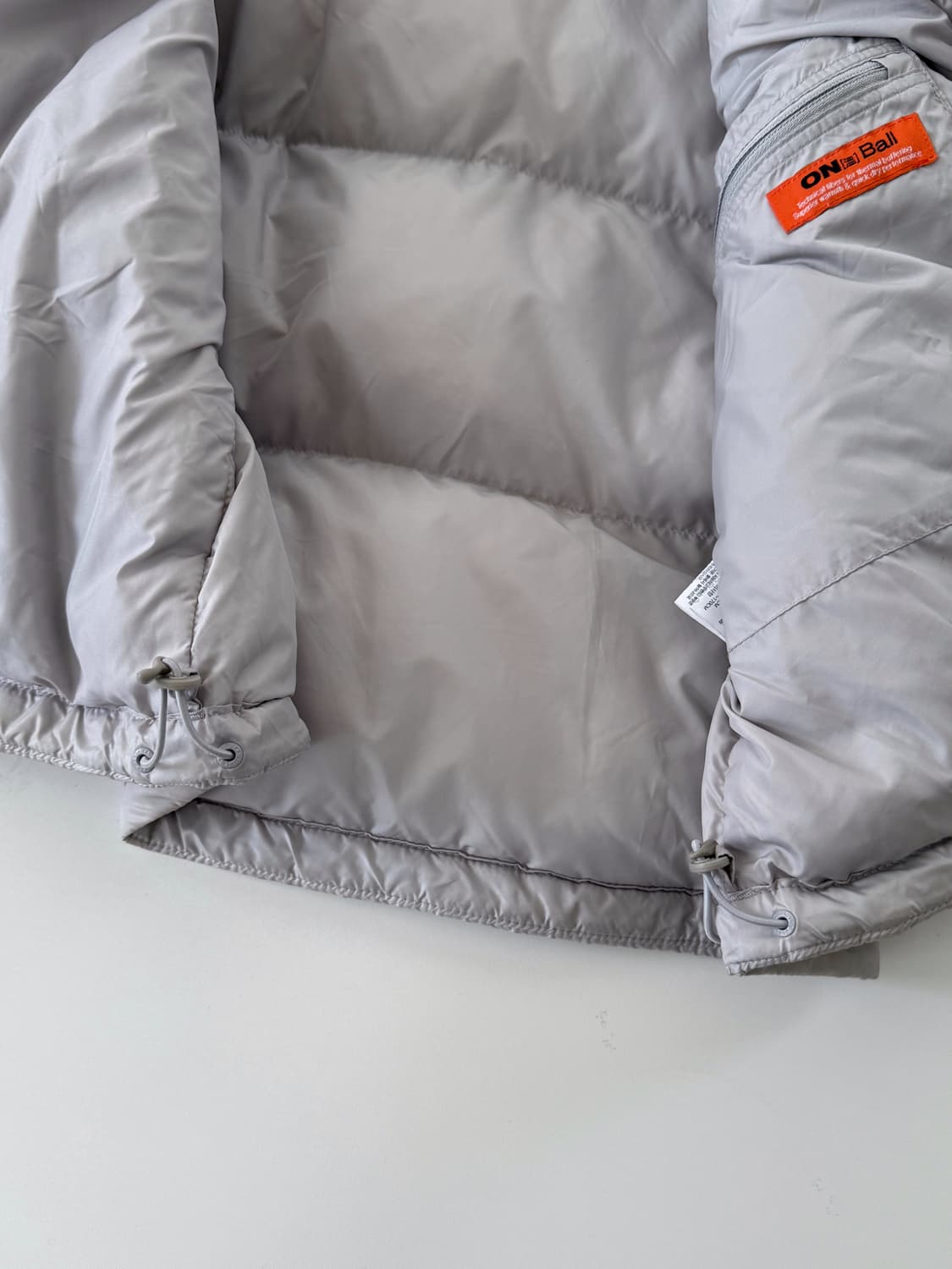 노스페이스 루즈핏 아이스 그레이 눕시 온 볼 패딩 상품이미지6