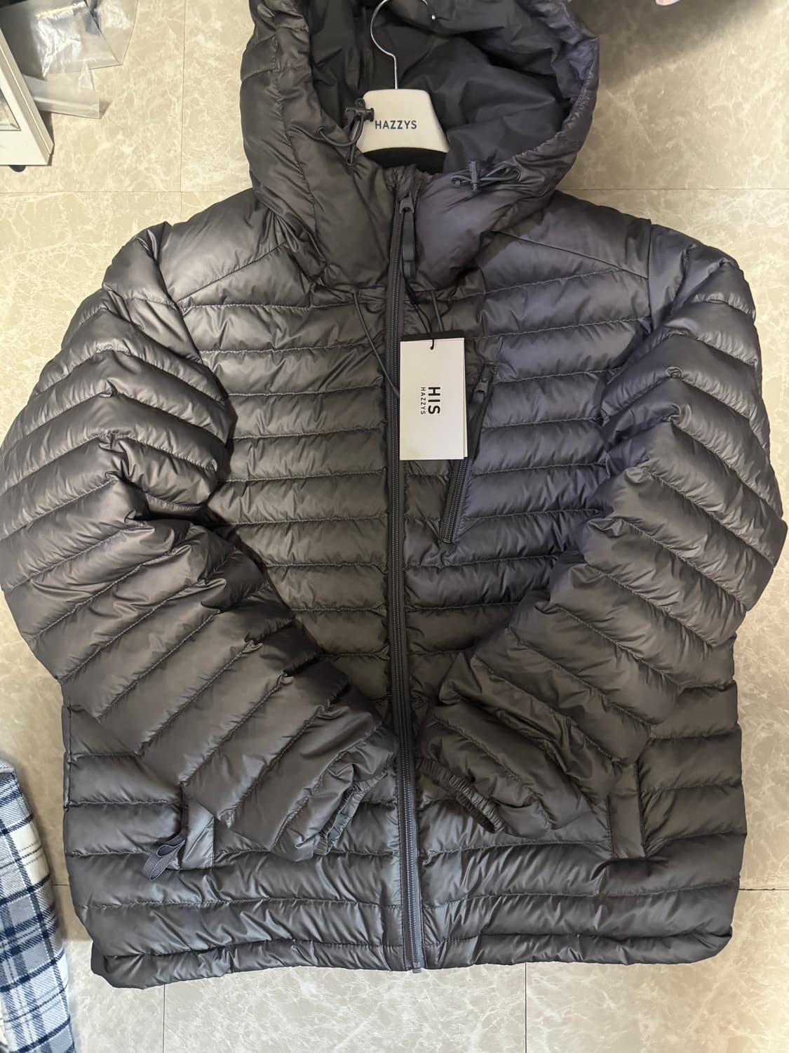 M사이즈 헤지스 경량 구스다운 패딩 그레이 상품이미지1