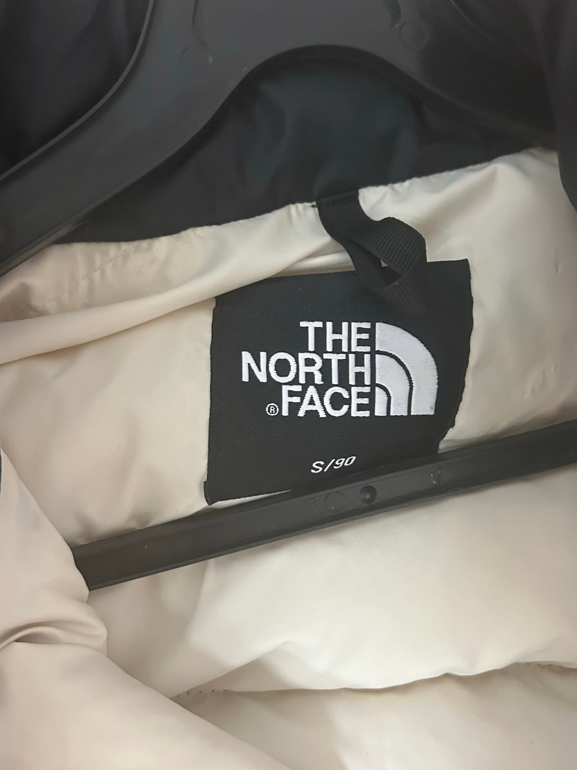 노스페이스 눕시 패딩 크림 상품이미지3