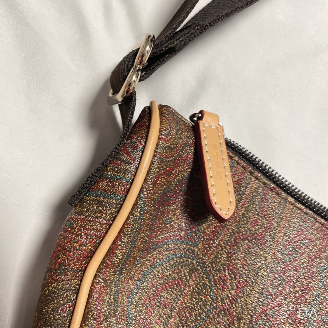 에트로 페이즐리 반달 숄더백 (정) 상품이미지6