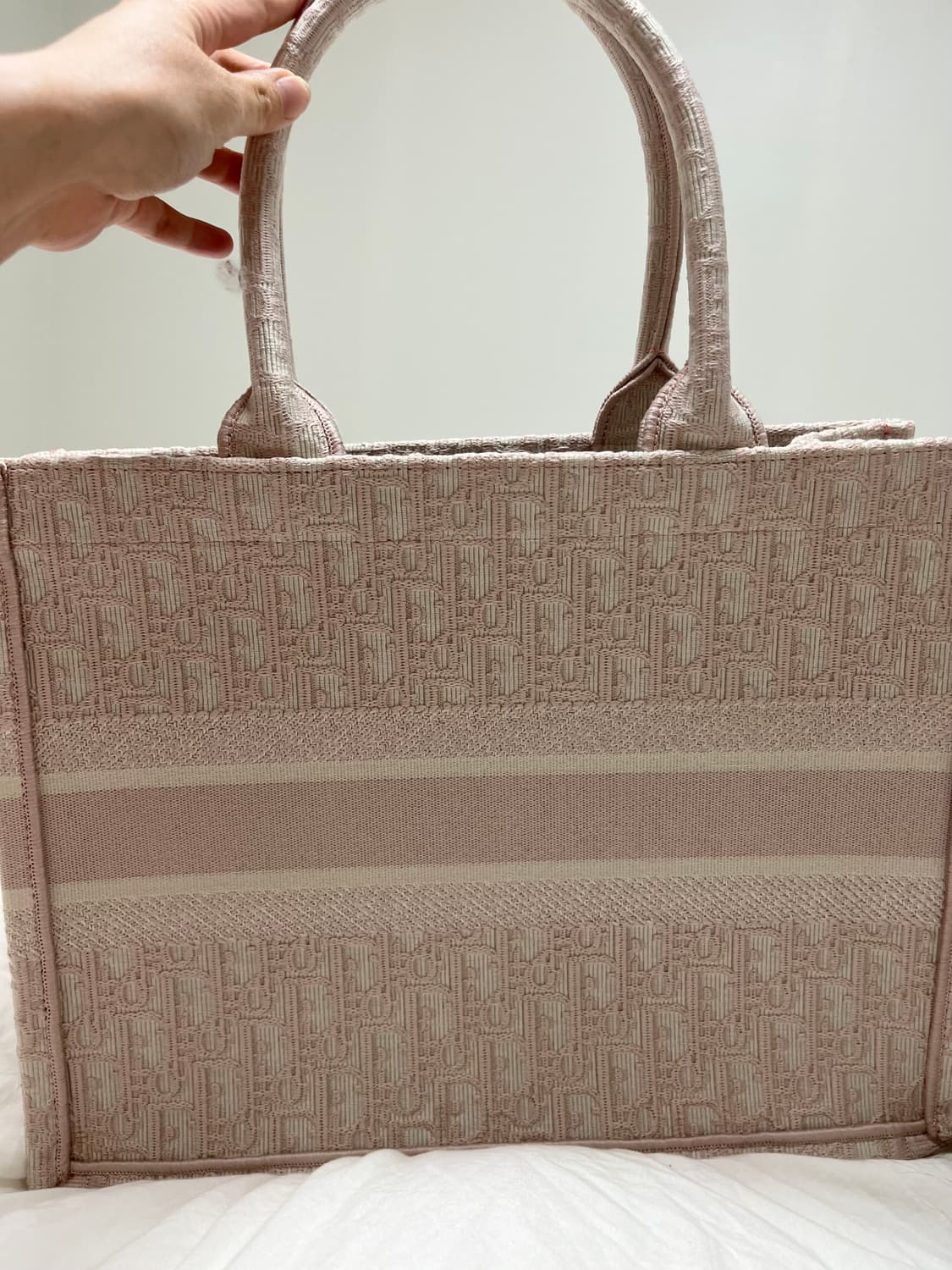 디올 북토트백 상품이미지3