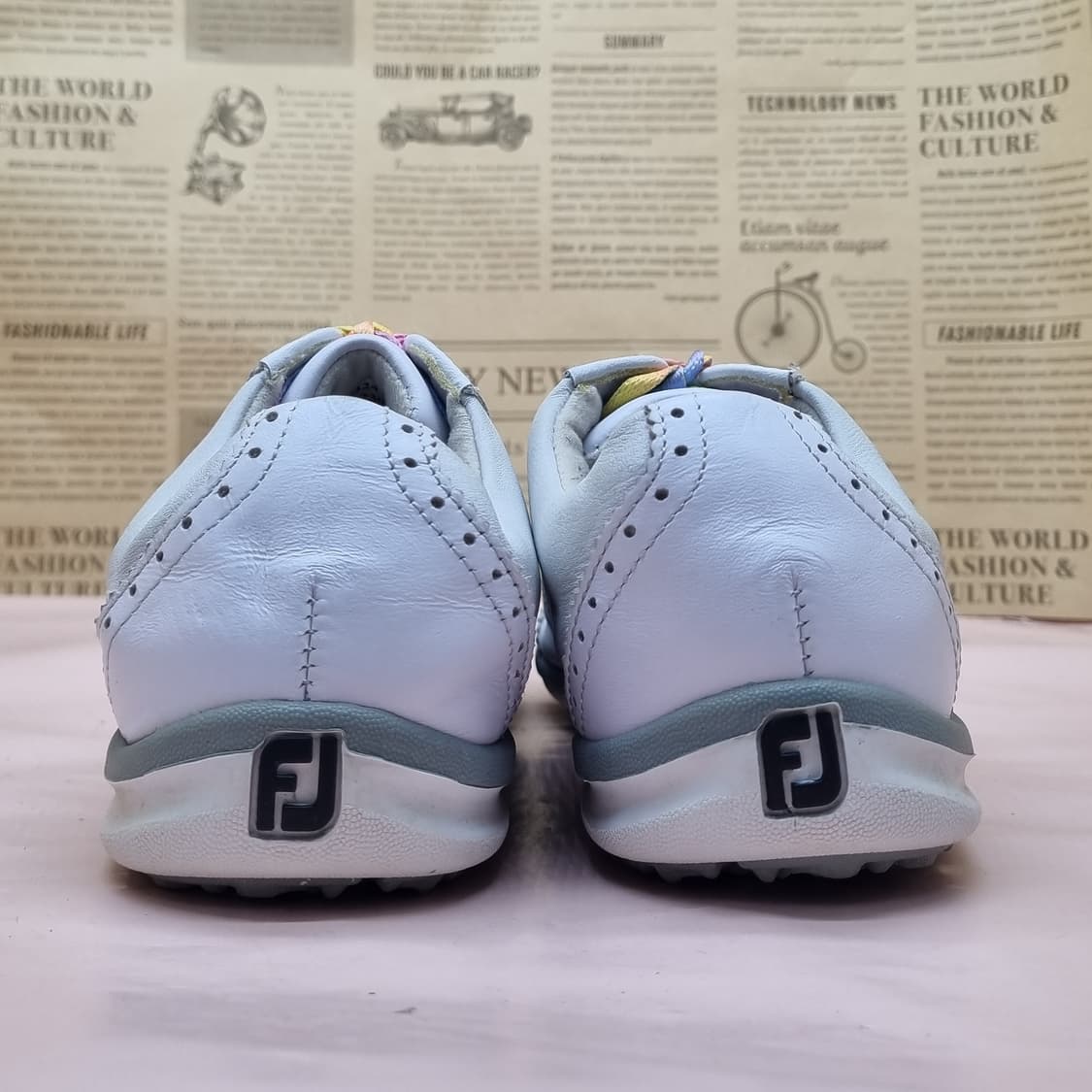 풋조이 스파이크리스 여성 골프화 230 상품이미지4