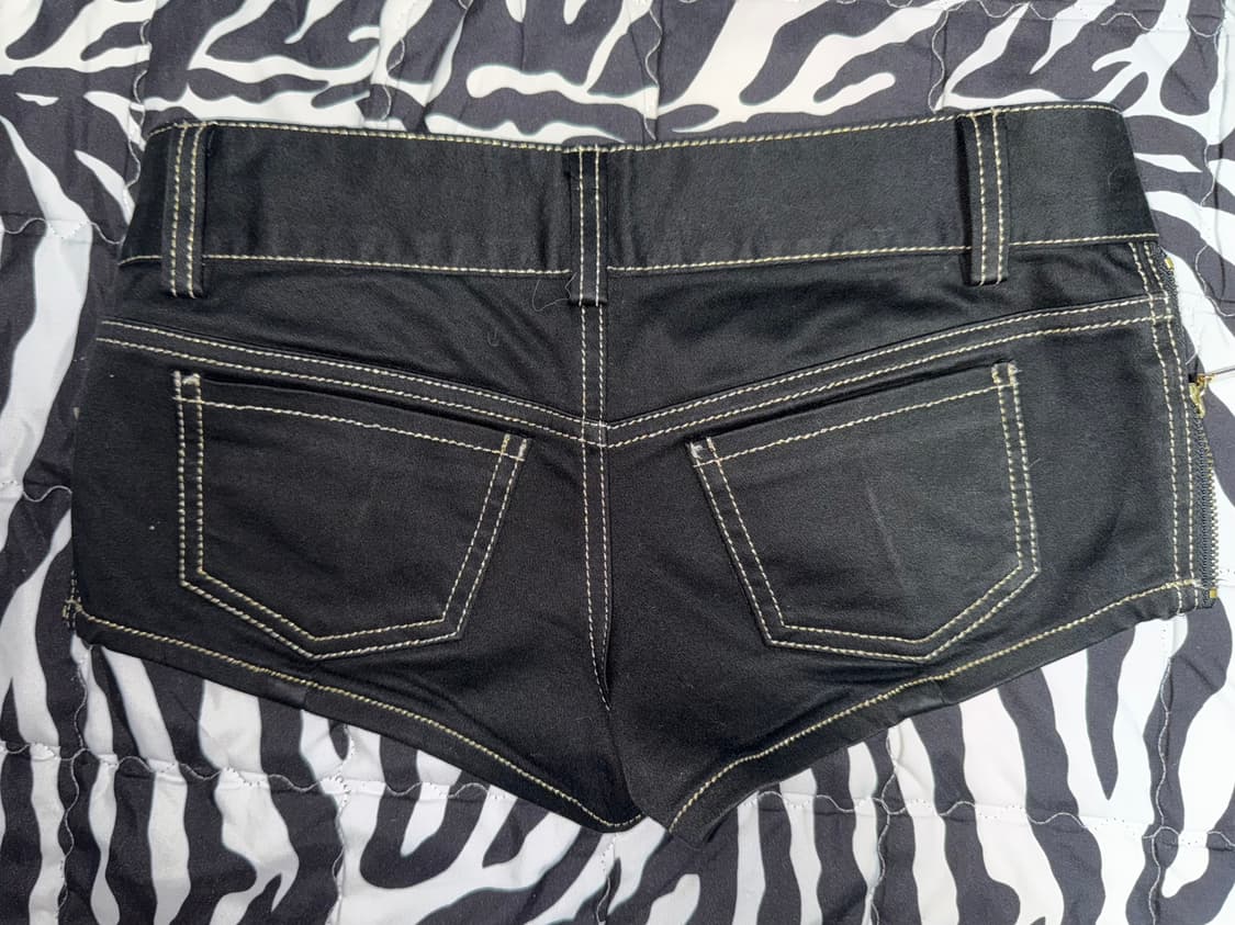 갸루 사이드 디테일 로우라이즈 쇼츠 상품이미지2