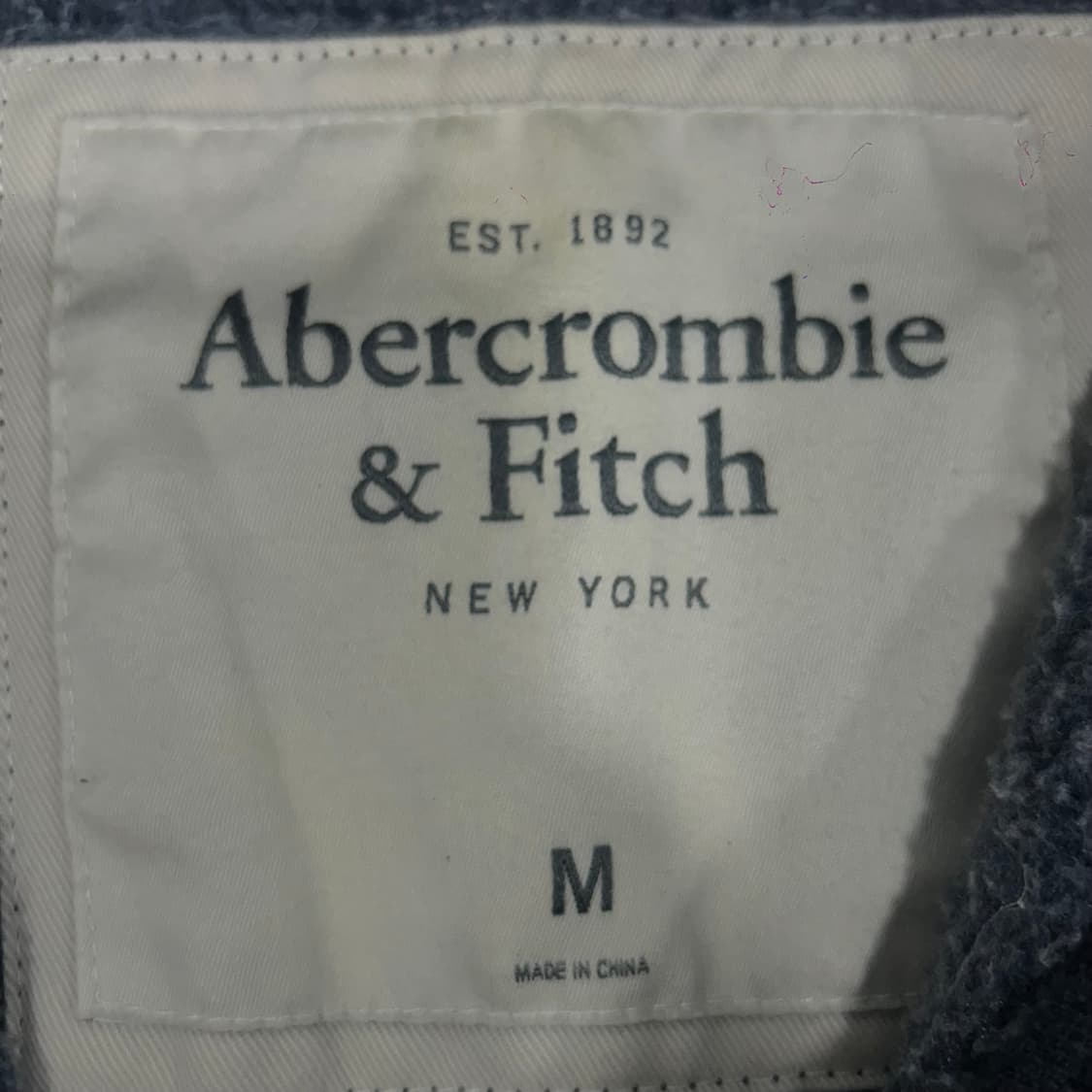 Abercrombie 아베크롬비 화이트 스펠아웃 로고 네이비 후드집업   상품이미지5