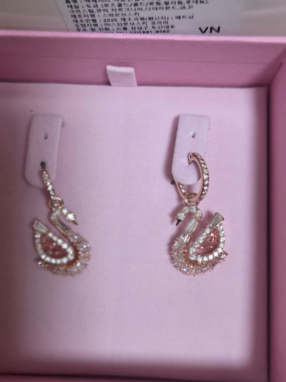 새제품)스와로브스키 댄싱 스완 투웨이 드롭 귀걸이 정품 상품이미지8