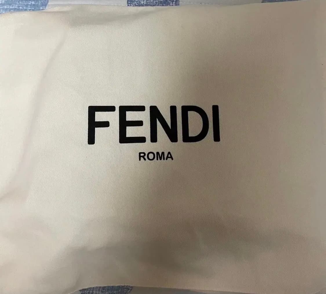 [미개봉 새상품] 펜디 FF로고 이민호 청바지 30사이즈 상품이미지3