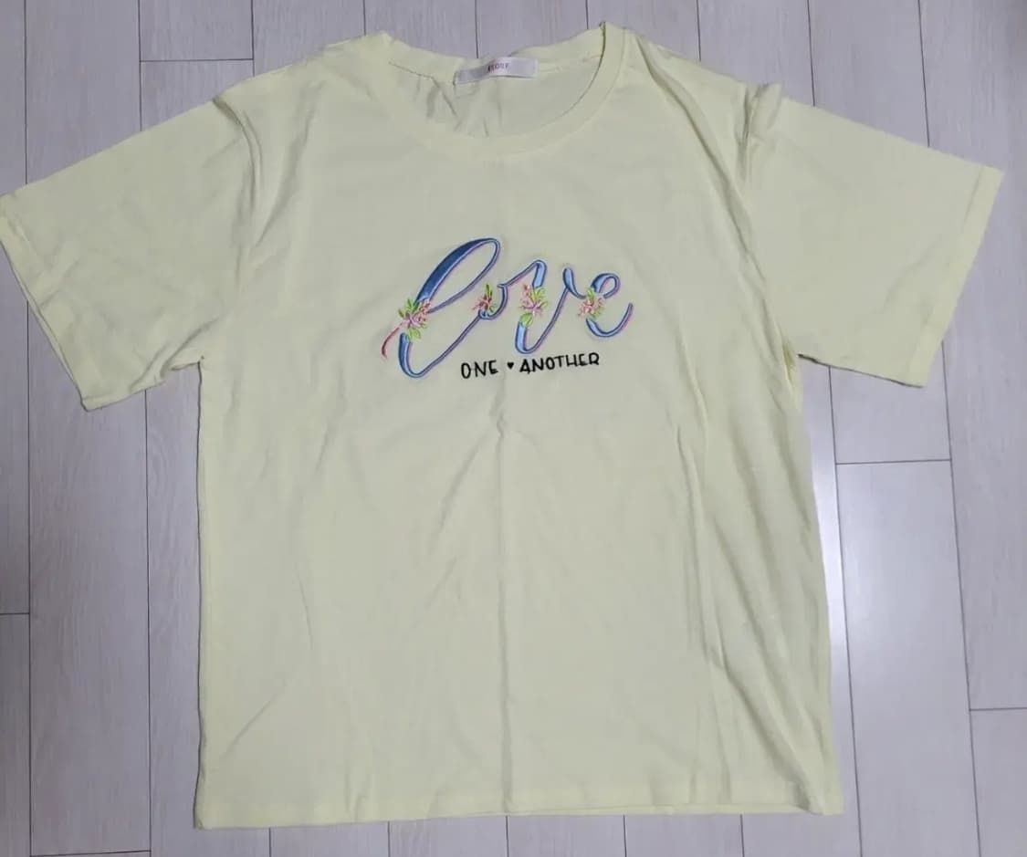 급처새상품!SOUP숲 귀욤발랄 면티셔츠 레니본st럭키슈에뜨st리즈리사st 상품이미지1