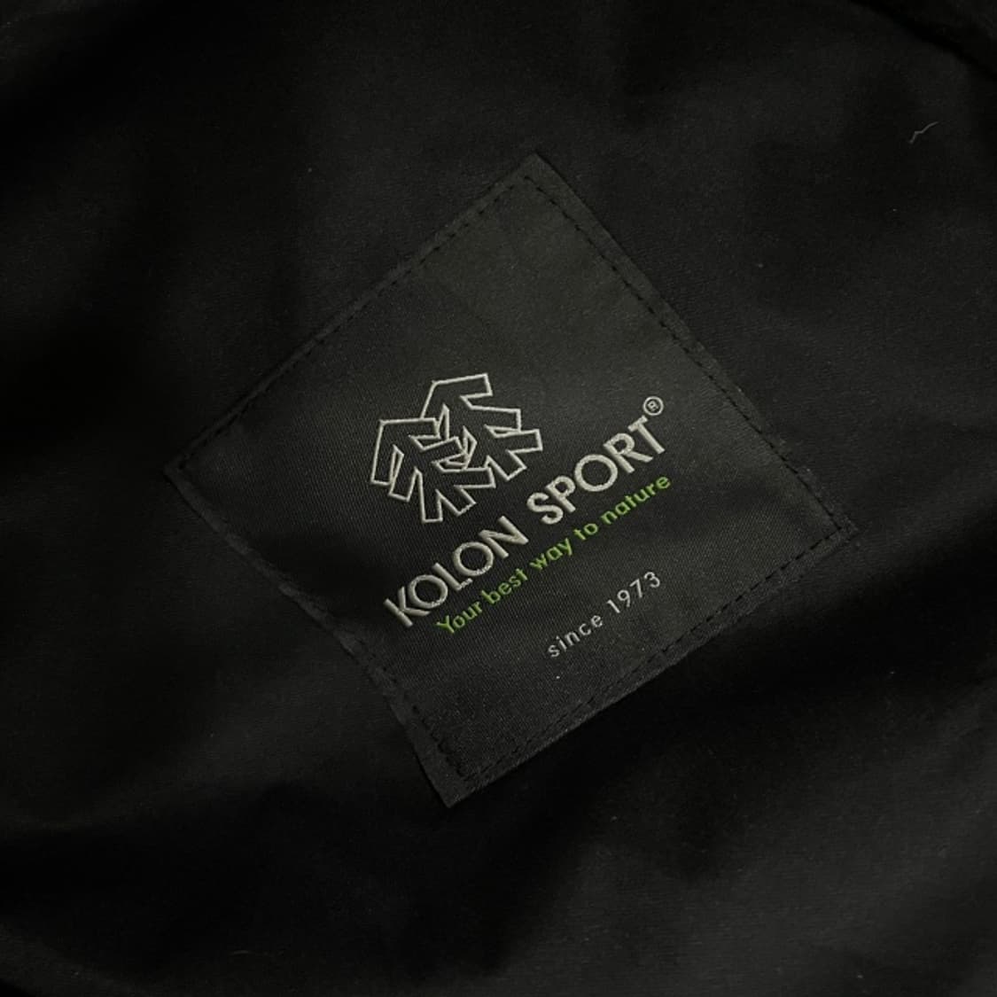 100 코오롱스포츠 유광 구스다운 패딩  상품이미지3