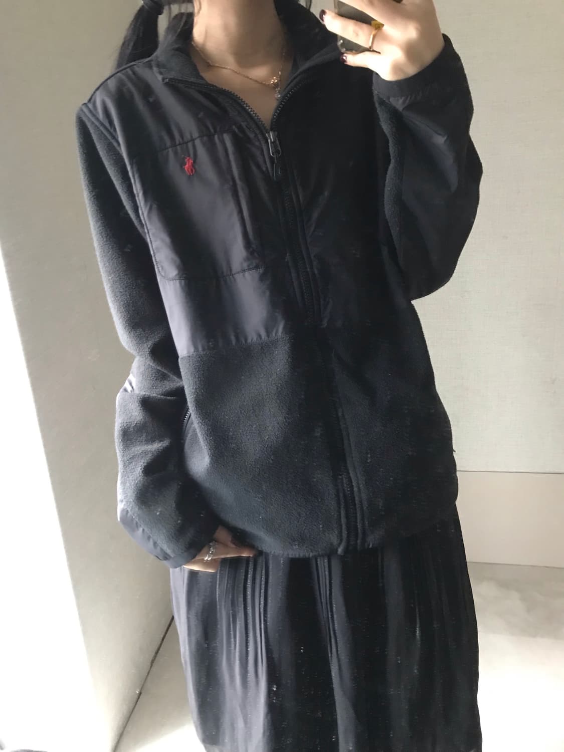 폴로 블랙 검빨 후리스 상품이미지6