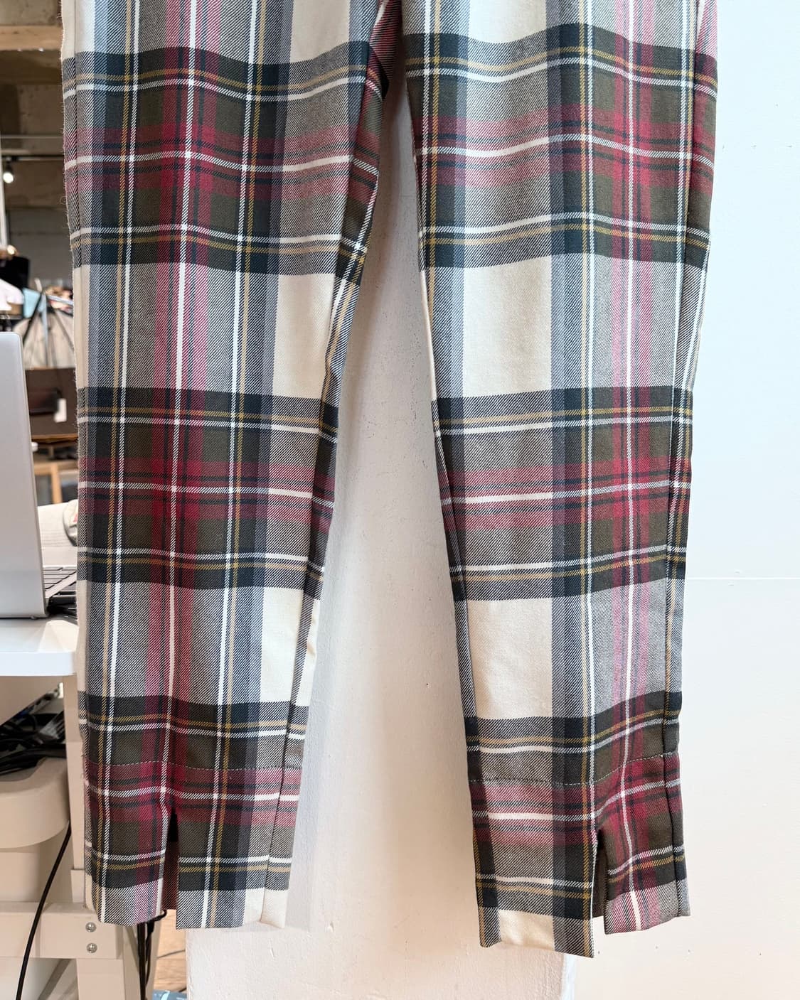 비비안 웨스트우드 레드 그린 체크 슬랙스 팬츠  상품이미지4