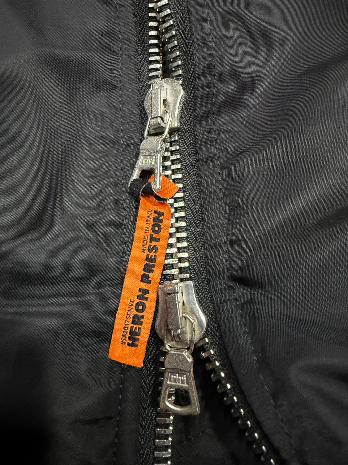 Heron Preston 헤론 프레스톤 봄버 자켓 상품이미지3