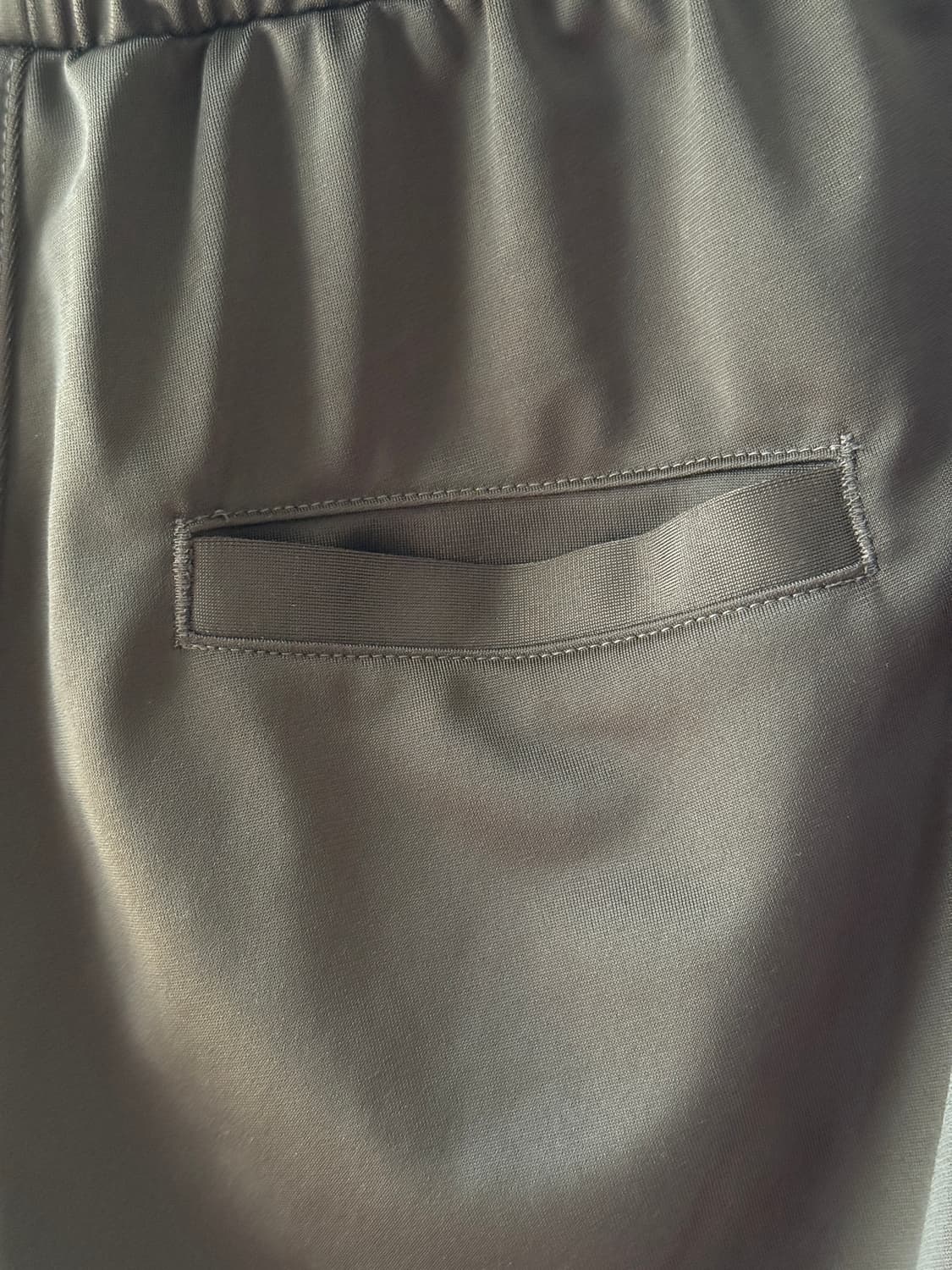 아디다스 공용 트랙 팬츠 / 다크브라운 / XS /JD5263 상품이미지7