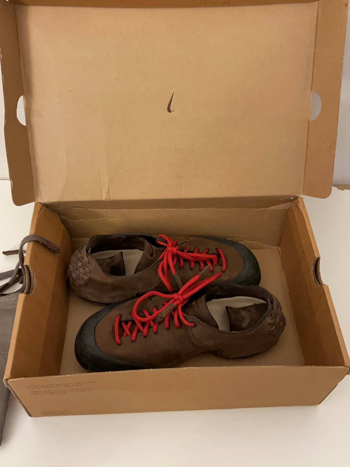 나이키 nike 빈티지 락슈즈 considered rock shoe 상품이미지1