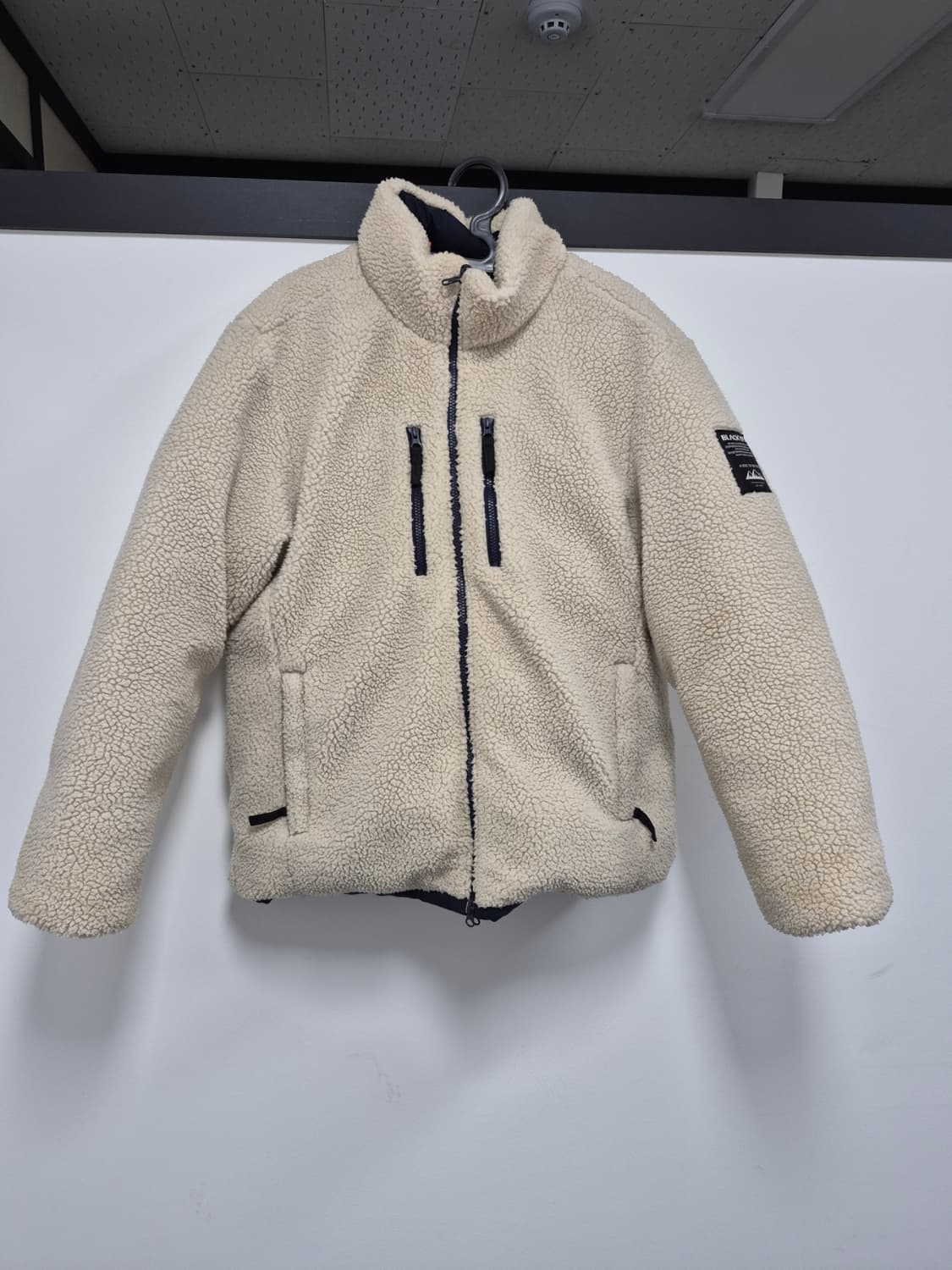 블랙야크 정품 양면오리털패딩 95사이즈 팝니다 상품이미지3