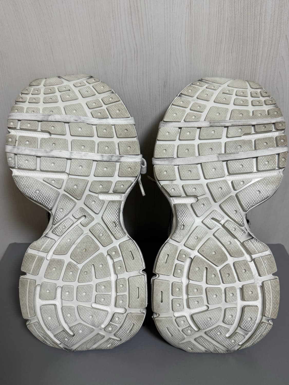 (40) 발렌시아가 3xl 화이트 블랙 새상품급 백화점판 상품이미지6