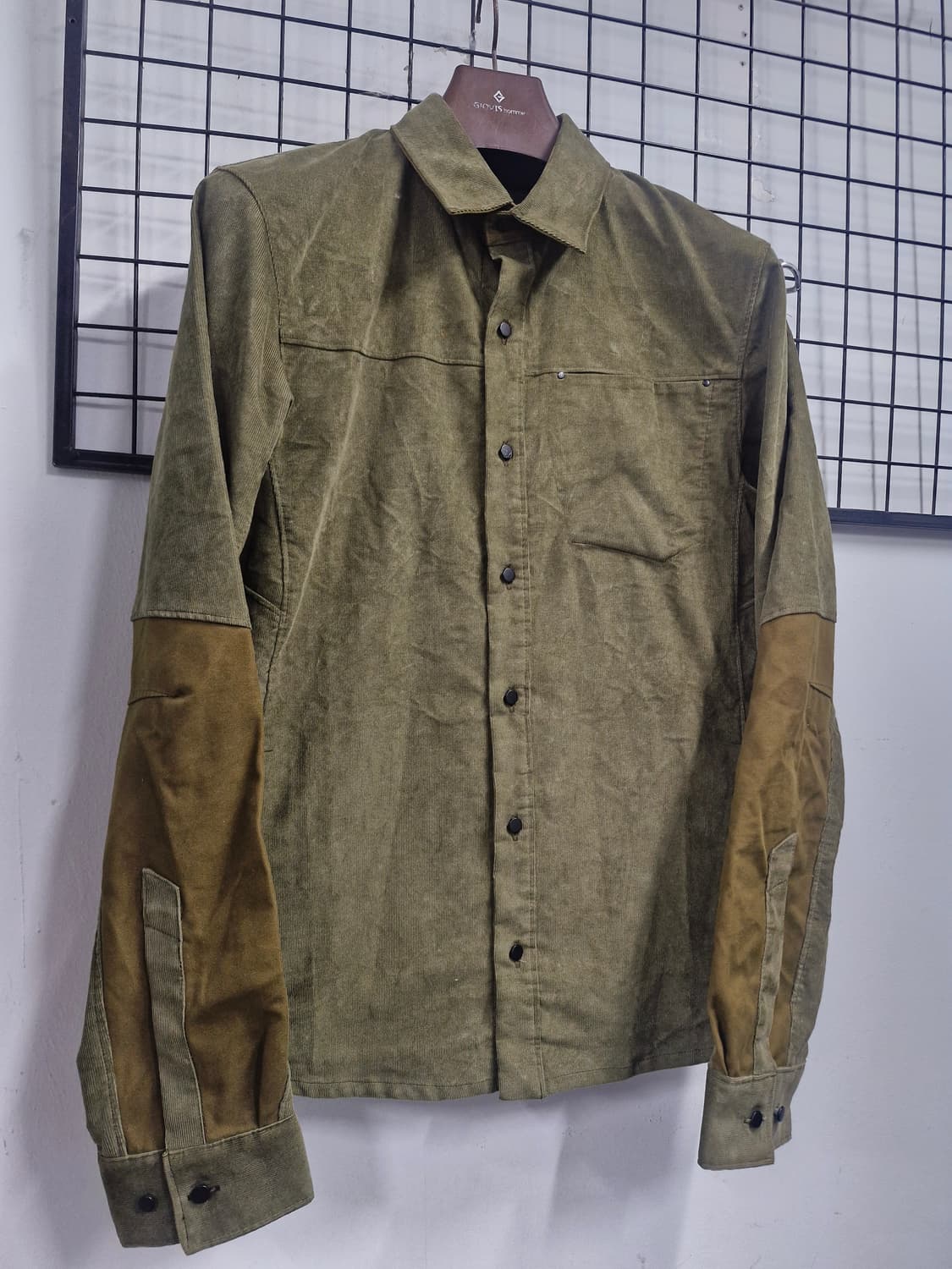 95M 아크테릭스 멀론 코듀로이 셔츠 자켓. 상품이미지2