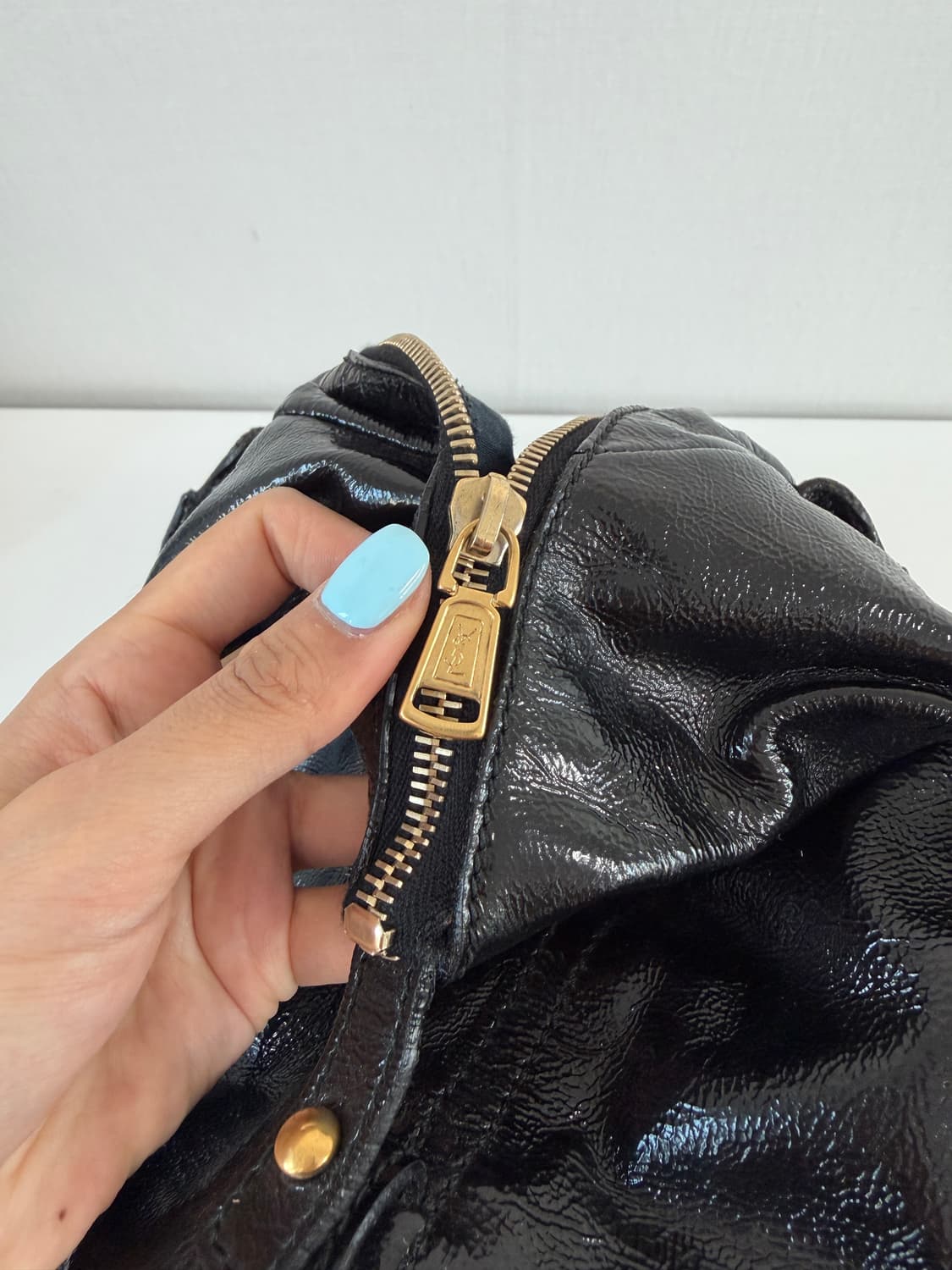 입생로랑 이지백 보스턴 백 상품이미지8