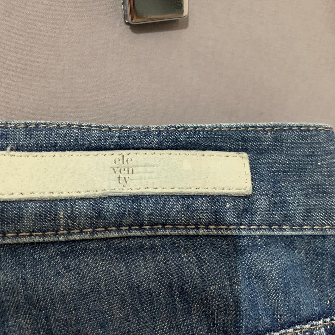 30인치 ELEVENTY 일레븐티 5포켓 워싱 스판 데님 청바지 상품이미지3