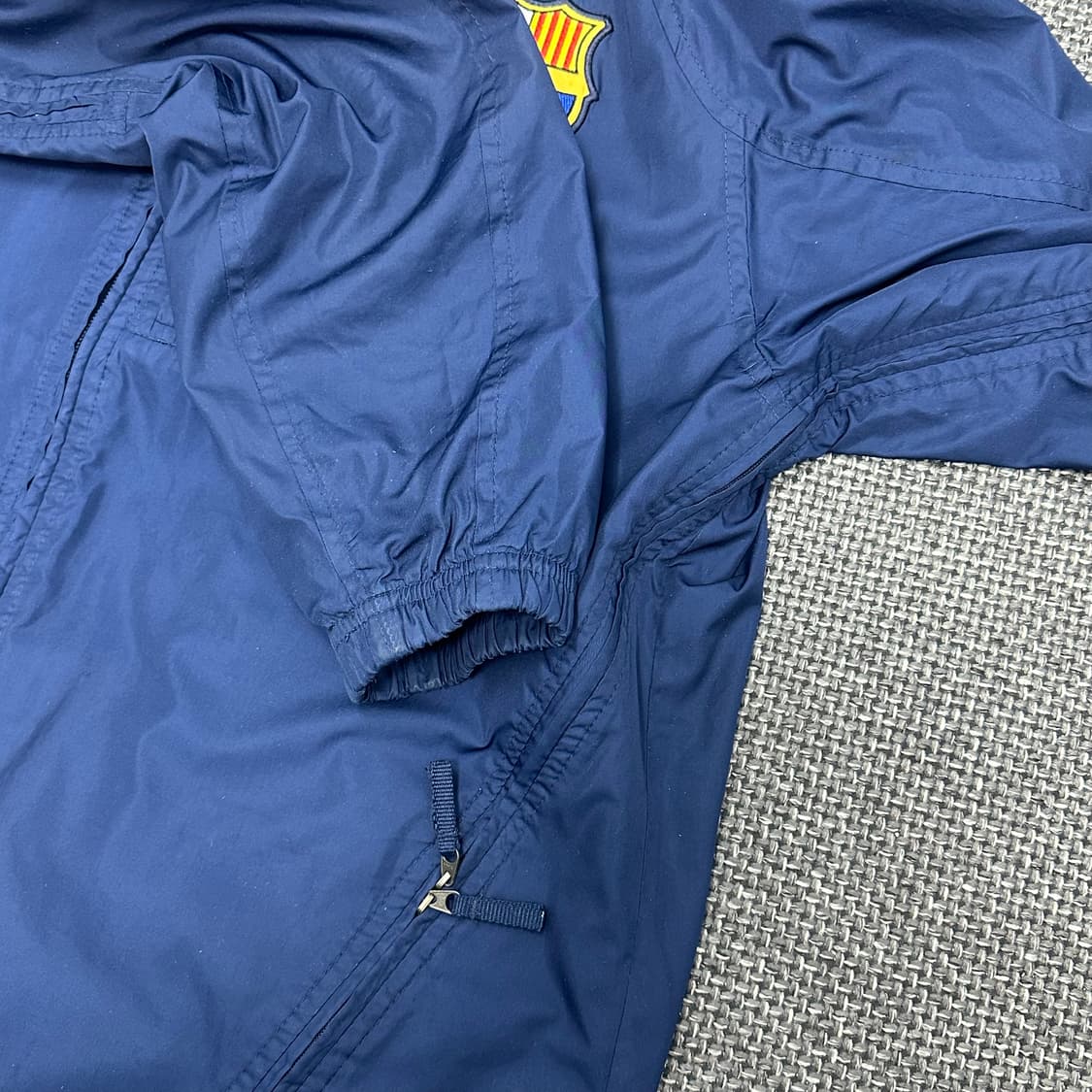 나이키 바르셀로나 03-04 메시 데뷔시즌 바람막이 M 상품이미지5