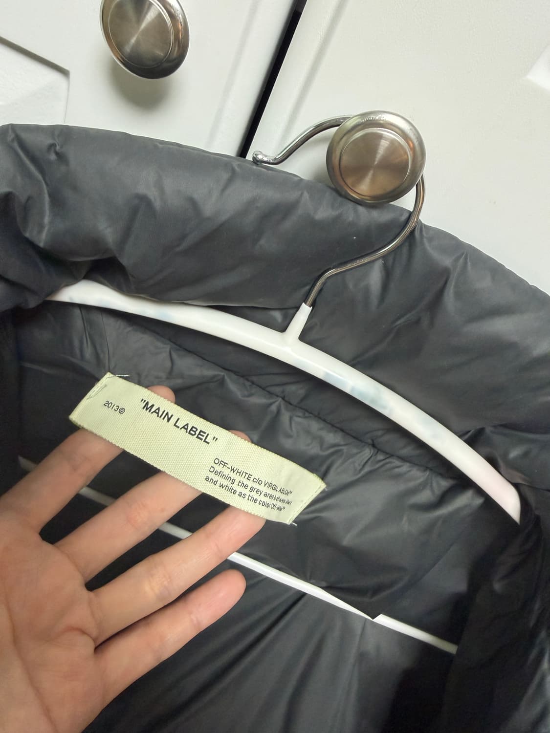 오프화이트 크롭패딩 컬렉션상품 상품이미지4