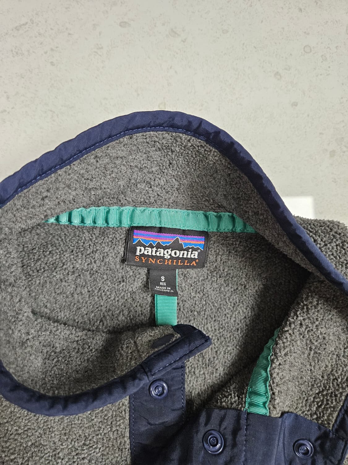 파타고니아 신칠라 s 니켈 네이비 상품이미지5