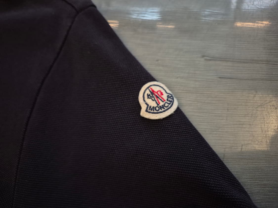 몽클레어 피케 카라 티셔츠 상품이미지2