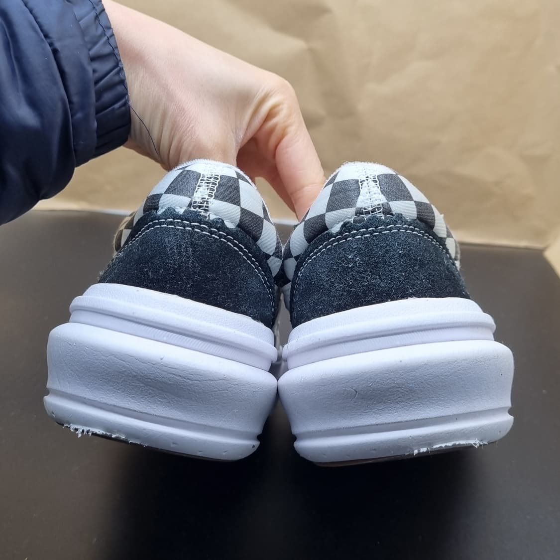 반스 올드스쿨 오버트 체커보드 스니커즈235 상품이미지4