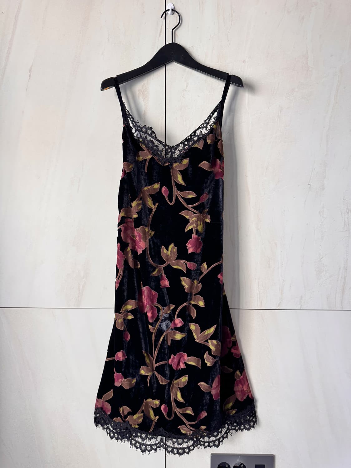 새상품 Max Studio 벨벳 플라워 롱 원피스 XS(44,마른 55사 상품이미지1