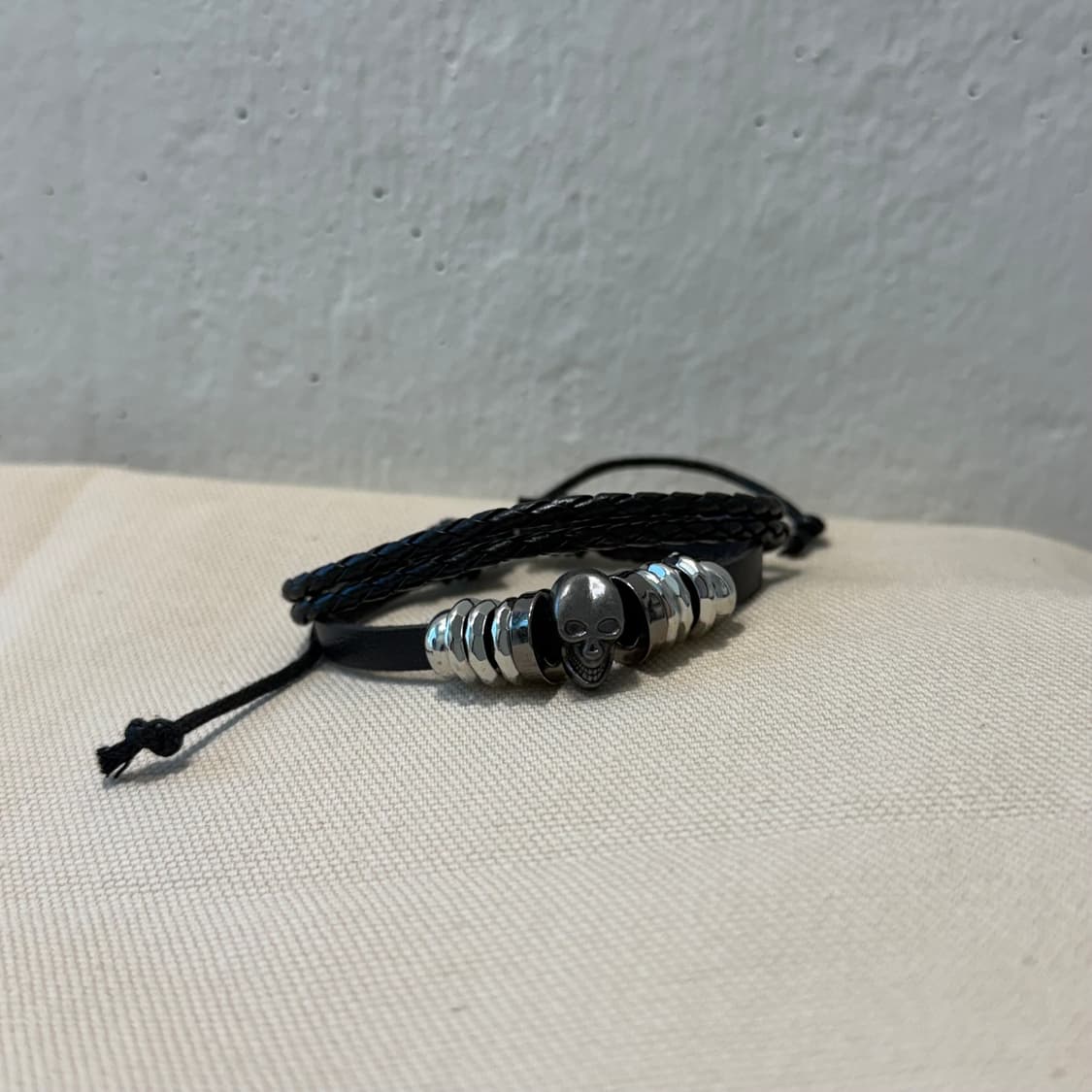 빈티지 무드 가죽 스컬 레더 팔찌  상품이미지1