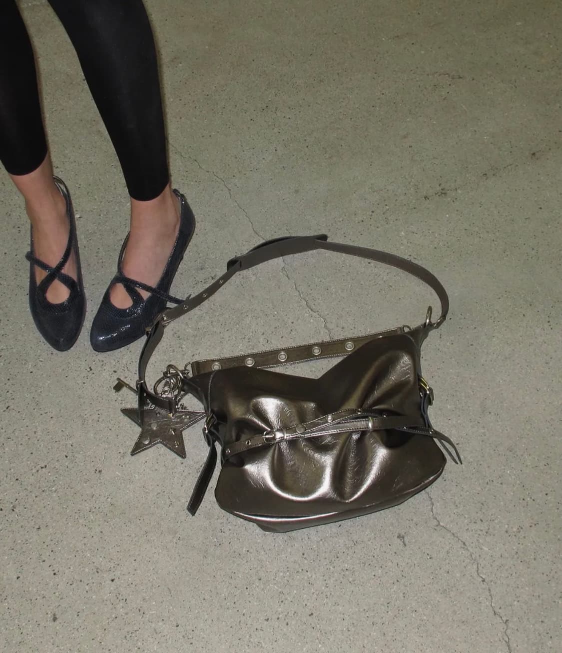 여밈 slouchy bag (metal) 슬라우치 백 상품이미지4