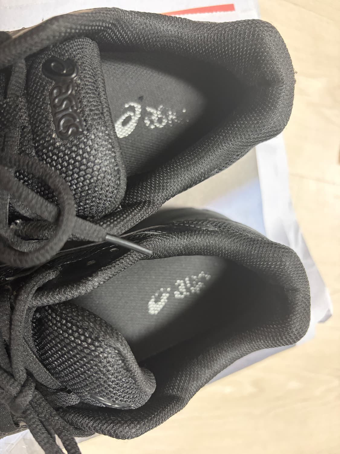 아식스 조그 100s 2e 판매합니다 상품이미지3