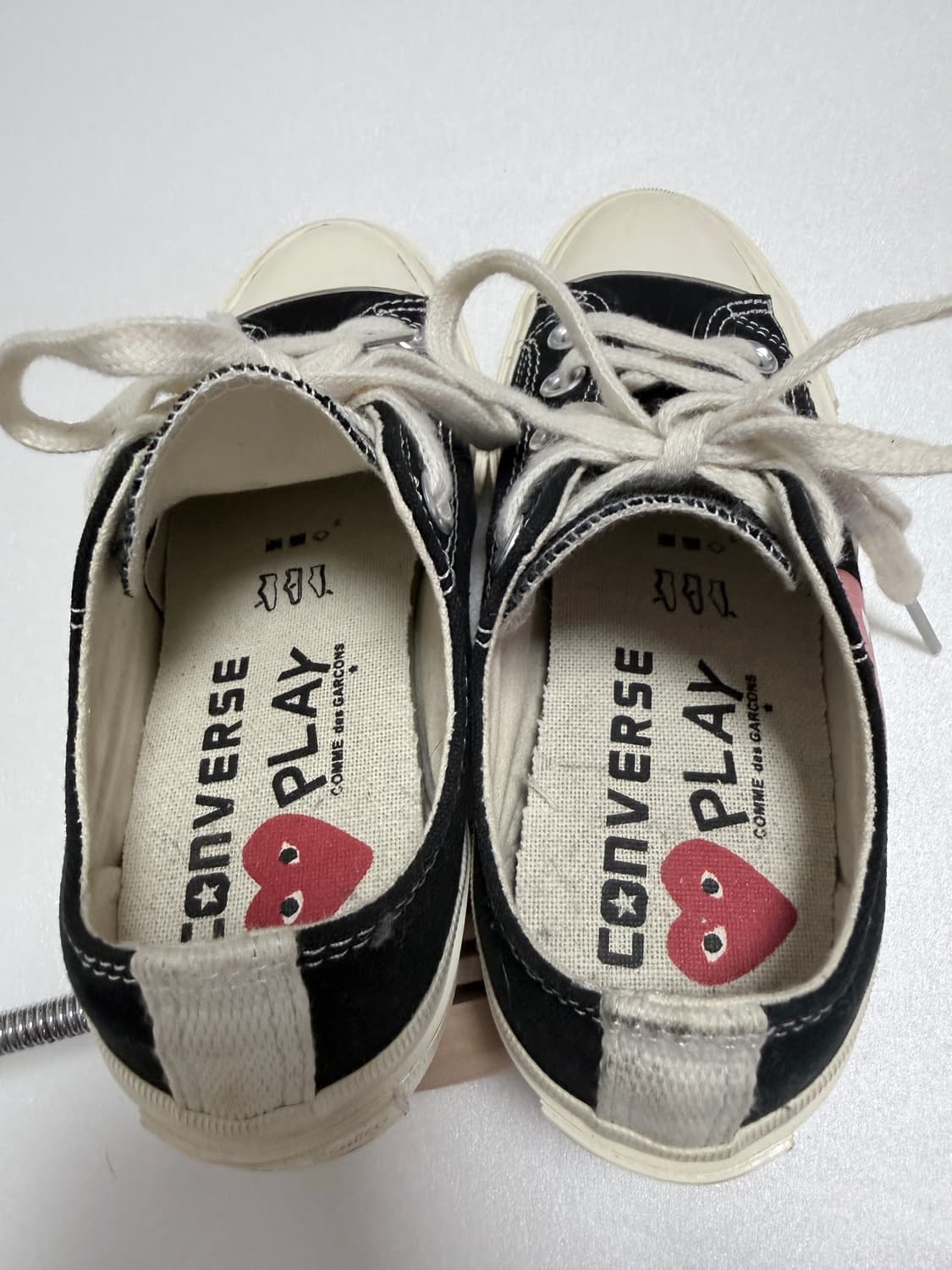 컨버스 x 꼼데가르송 플레이 척테일러 로우 블랙  상품이미지8