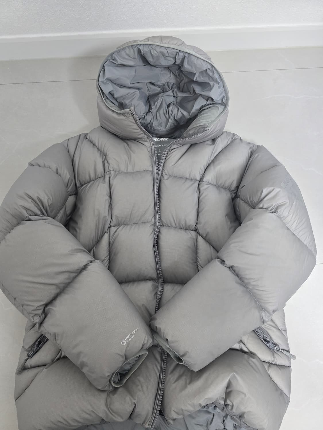 22FW 팔라스 퍼텍스 프로스트 발라클라바 푸파 디운 패딩그레이 L 상품이미지1