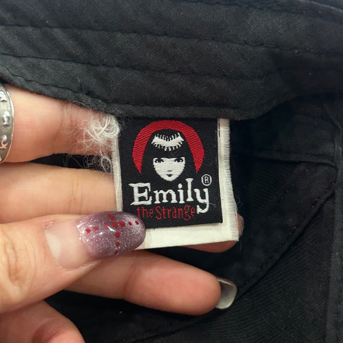 Emily the strange 에밀리 더 스트레인지 스티치 블랙 볼캡 상품이미지6