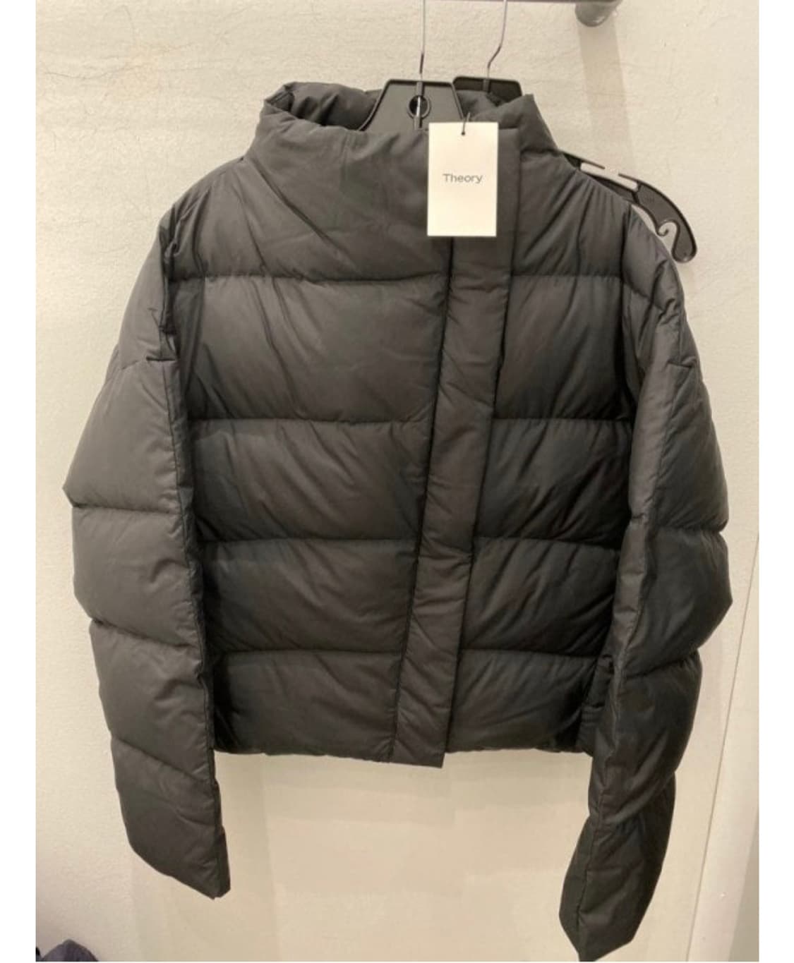 Theory  띠어리  오프셋 푸퍼 패딩 다운숏패딩 p 상품이미지10