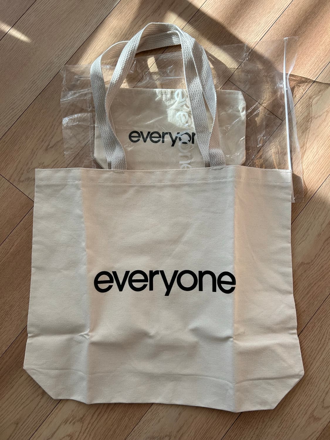 에브리원 도쿄 캔버스 토트백 파우치 세트 새상품 상품이미지2