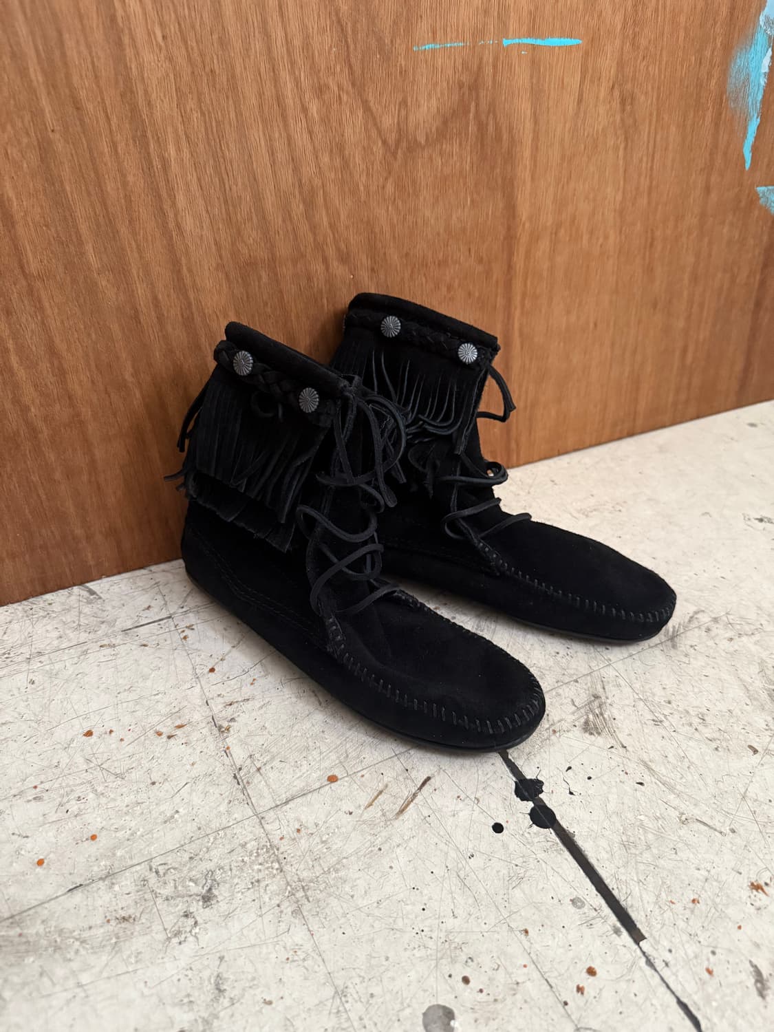 MINNETONKA  fringe suede boots 상품이미지3