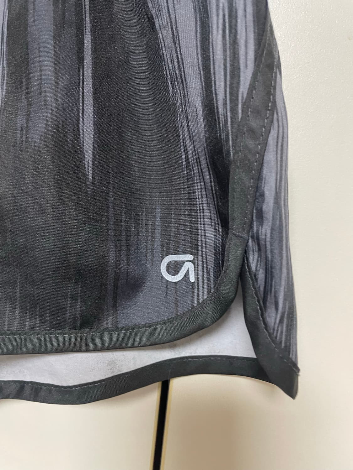 Gap fit여성 러닝 반바지 XS (블랙) 상품이미지2