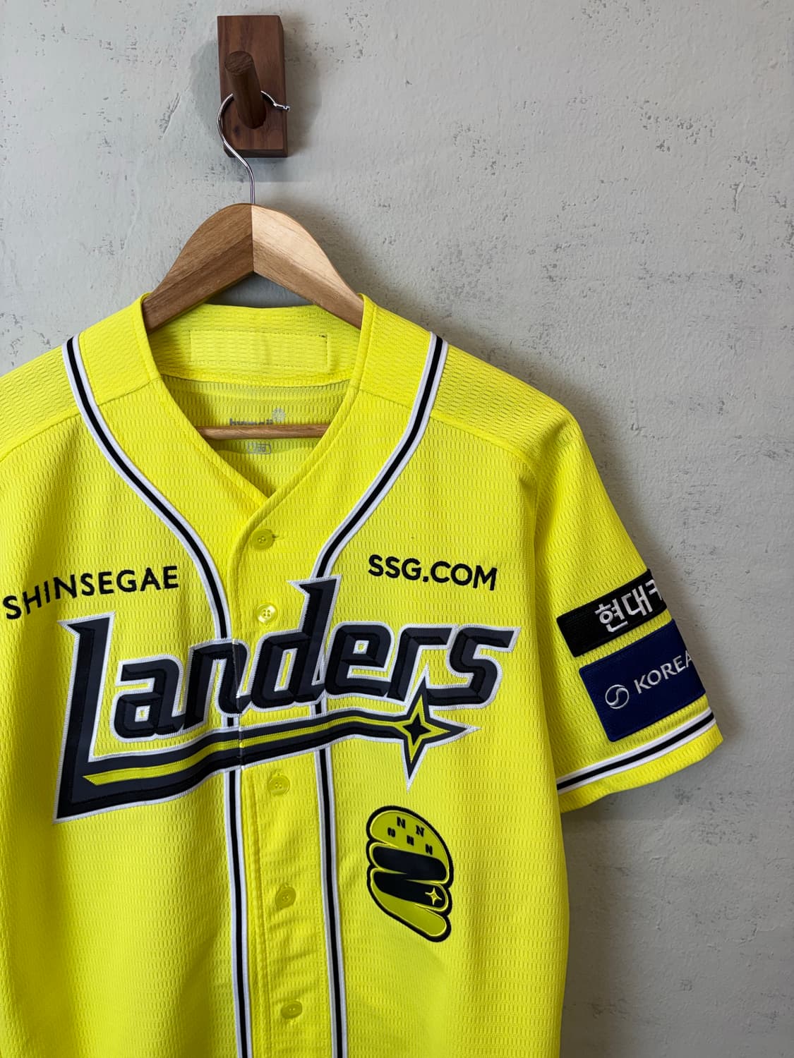 SSG 랜더스 뉴 옐로우 유니폼 상품이미지2