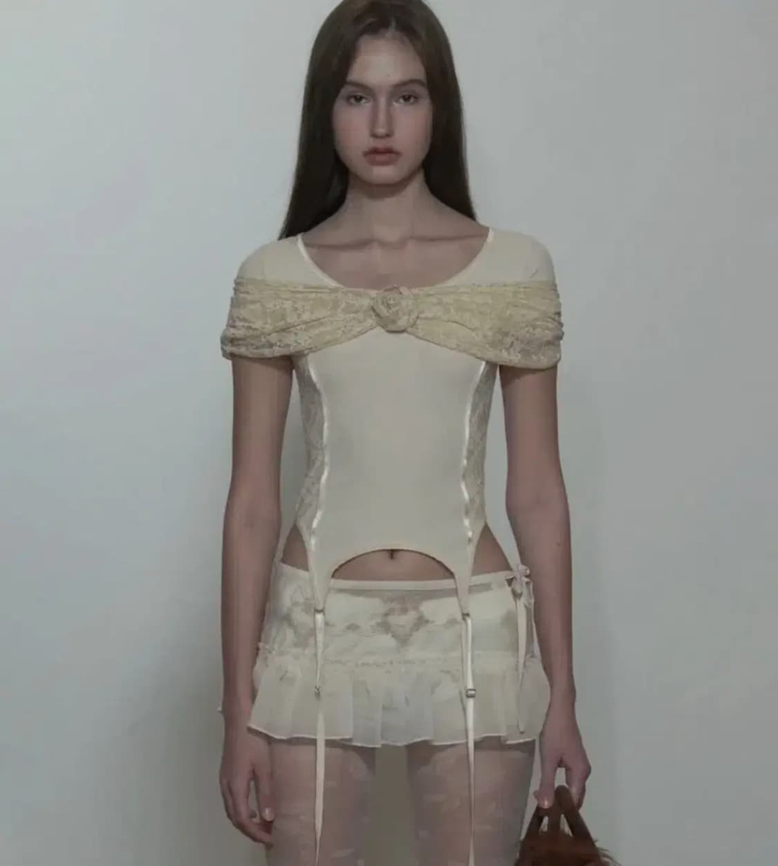 스컬프터 Sculptor Corset U Neck Tee 상품이미지1