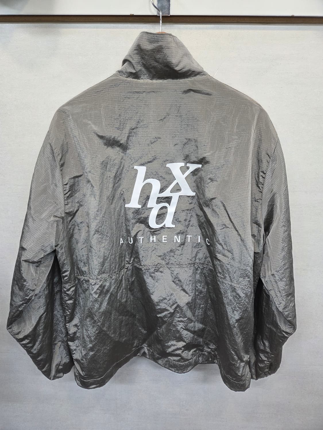 에이치덱스 메탈 컬러 빅로고 바람막이 집업자켓 L 오버핏  상품이미지2