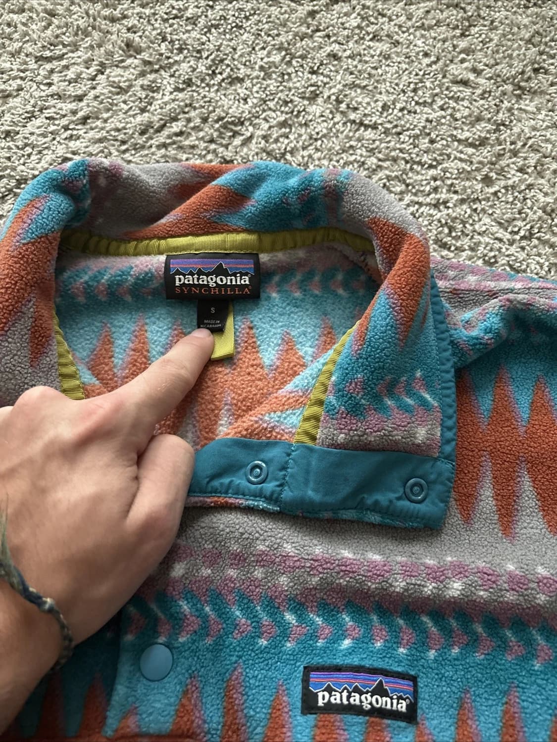 10s 파타고니아 신칠라 스냅-T 아즈텍 패턴 상품이미지2