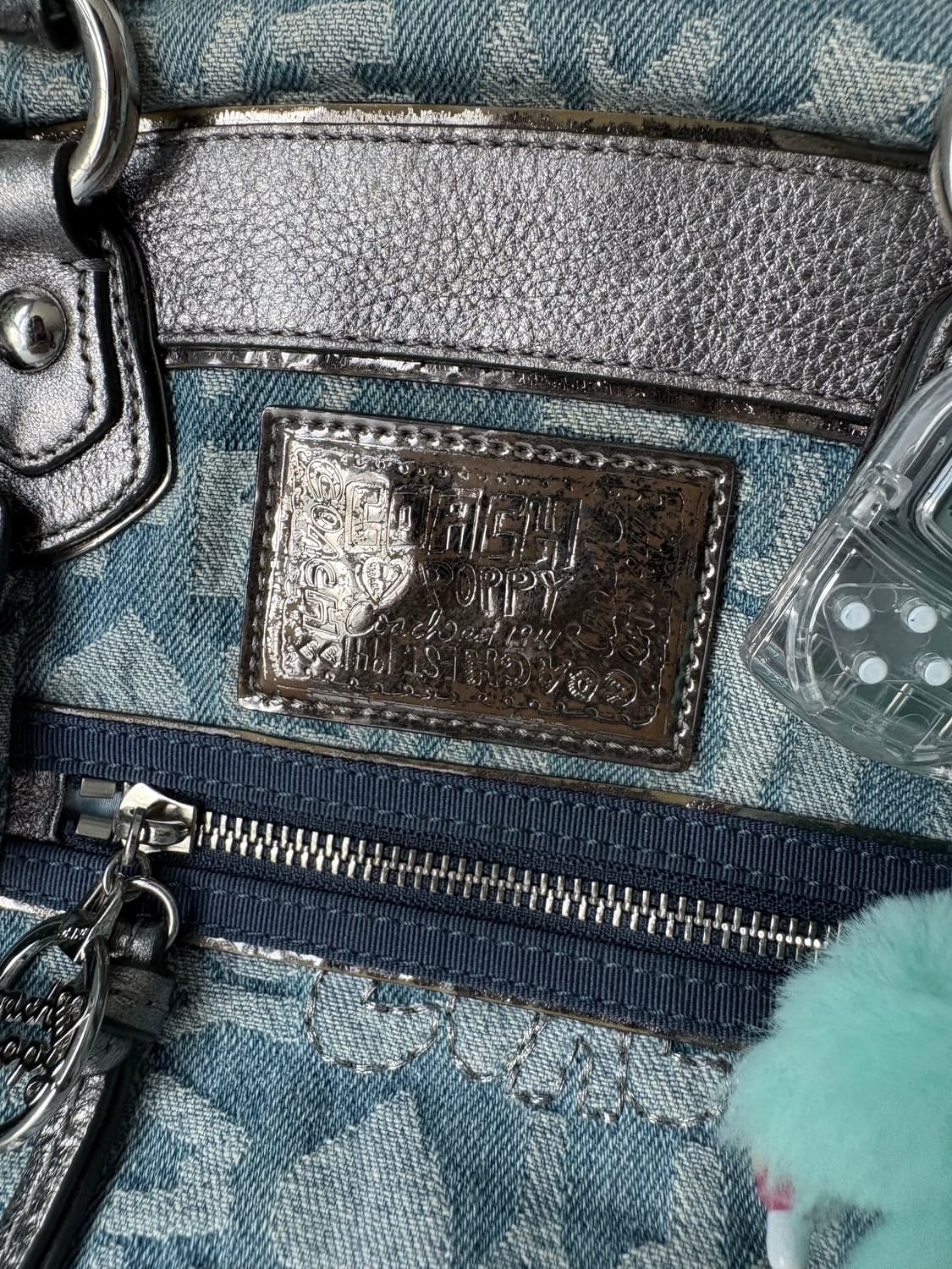 Coach denim silver shoulder bag 상품이미지7