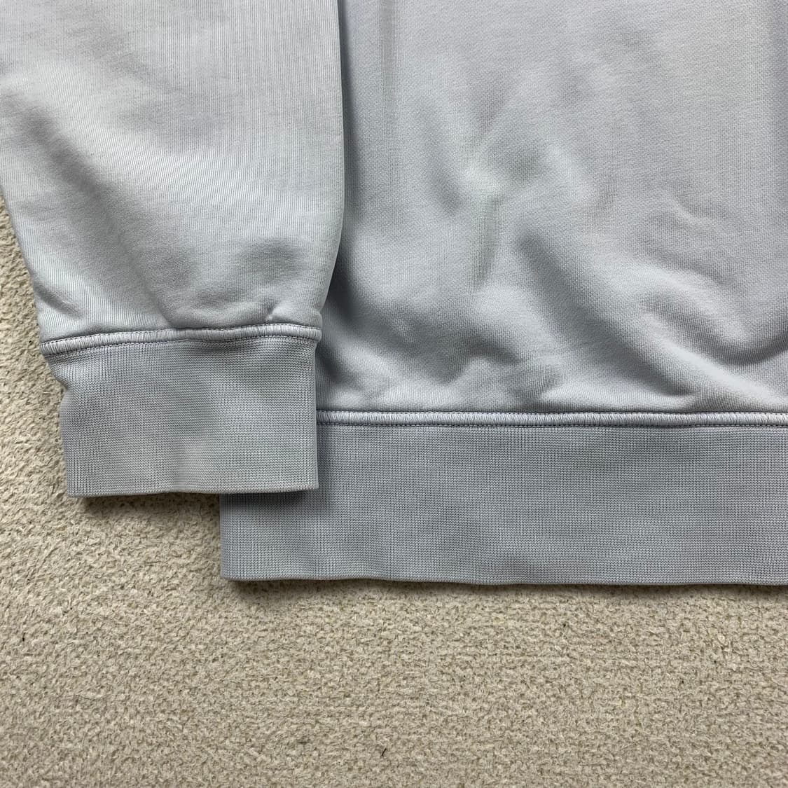 스톤아일랜드 와펜 패치 크루넥 맨투맨 스카이블루  상품이미지5